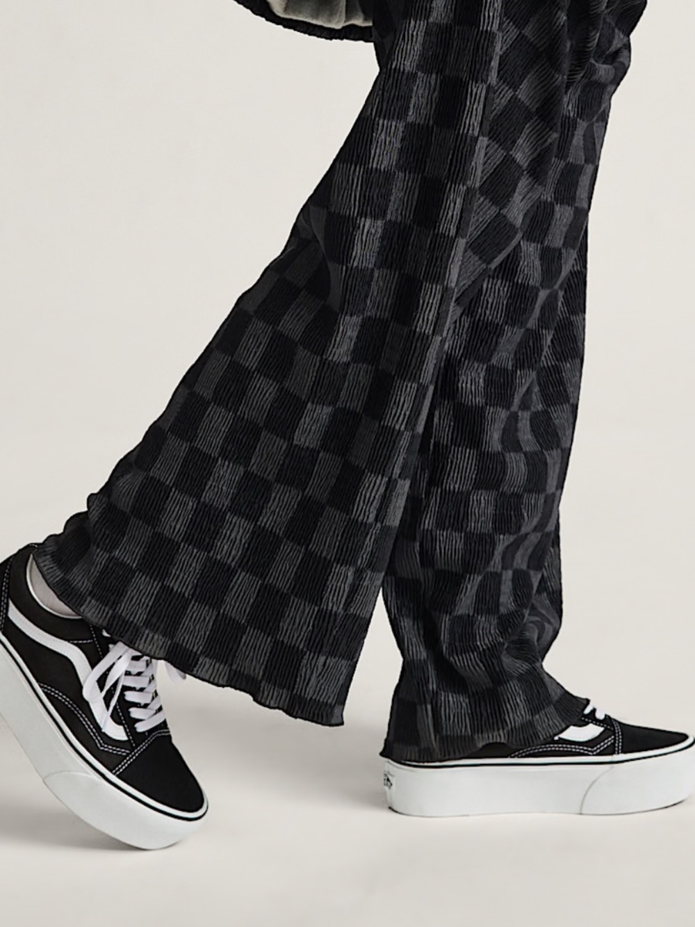 Vans Women's Black Classic Platform Sneakers